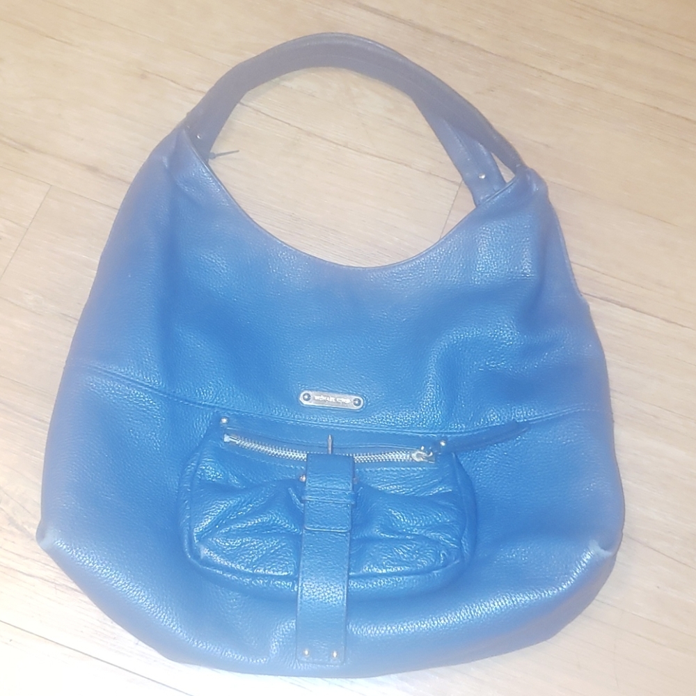 Michael kors navy blue hobo bag